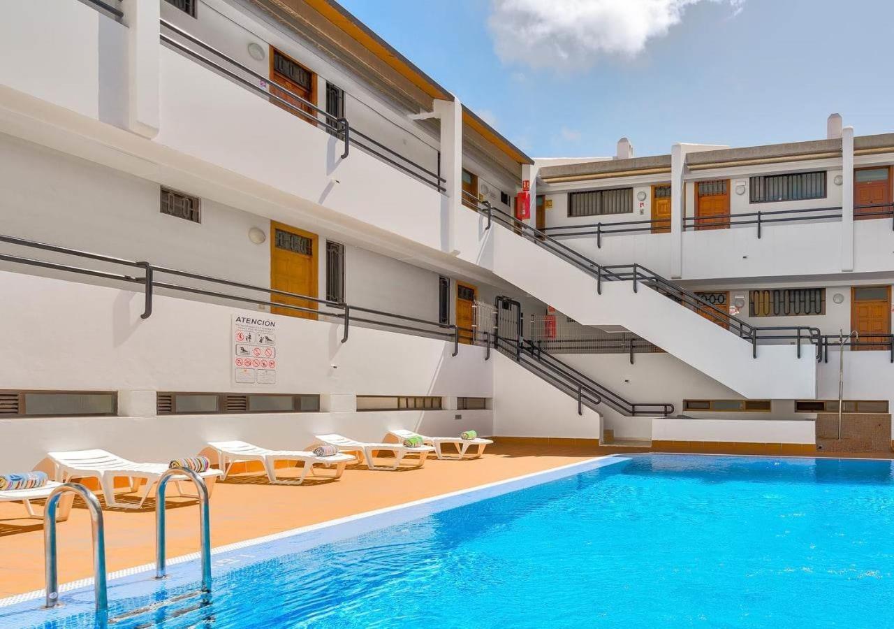 Stylish Flat And Pool With 3 Rooms, Sleeps 6, Los Cristianos لوس كريستيانوس المظهر الخارجي الصورة